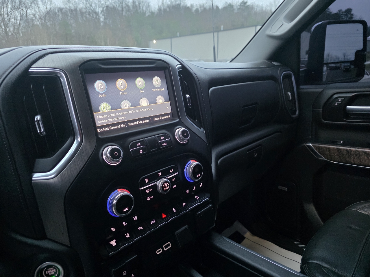 GMC Sierra 2500HD Denali Crew Cab 4WD 2021