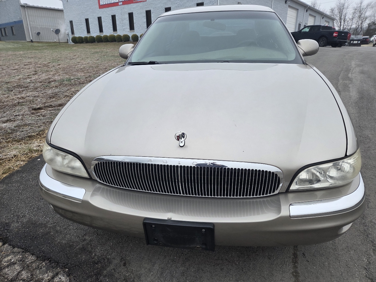 Buick Park Avenue Sedan 2004