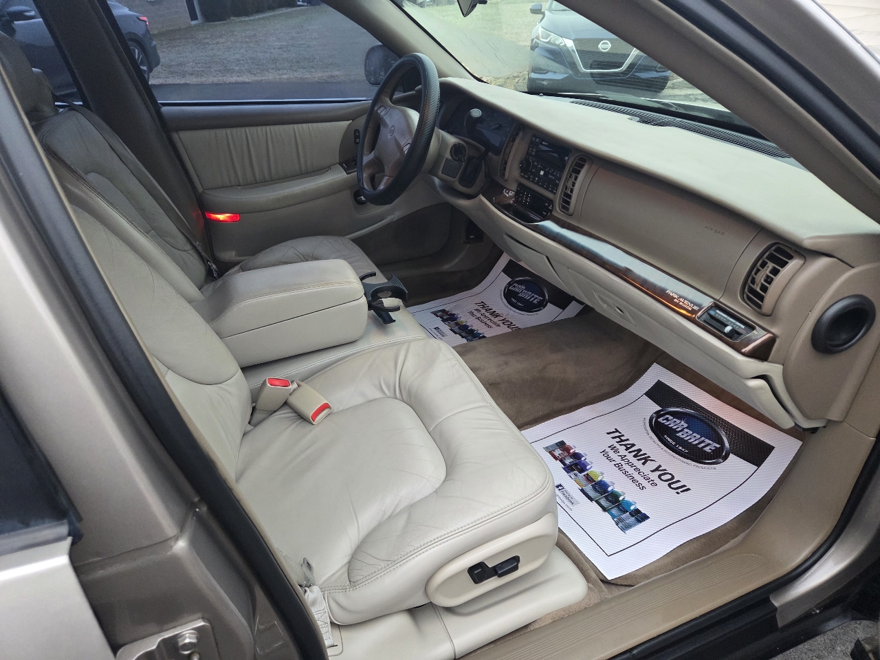 Buick Park Avenue Sedan 2004