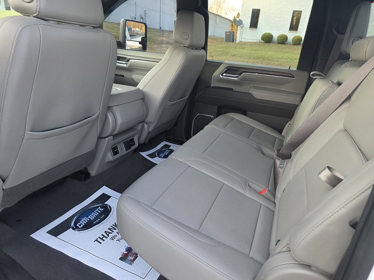 GMC Sierra 2500HD 4WD Crew Cab 153.7" SLT 2024