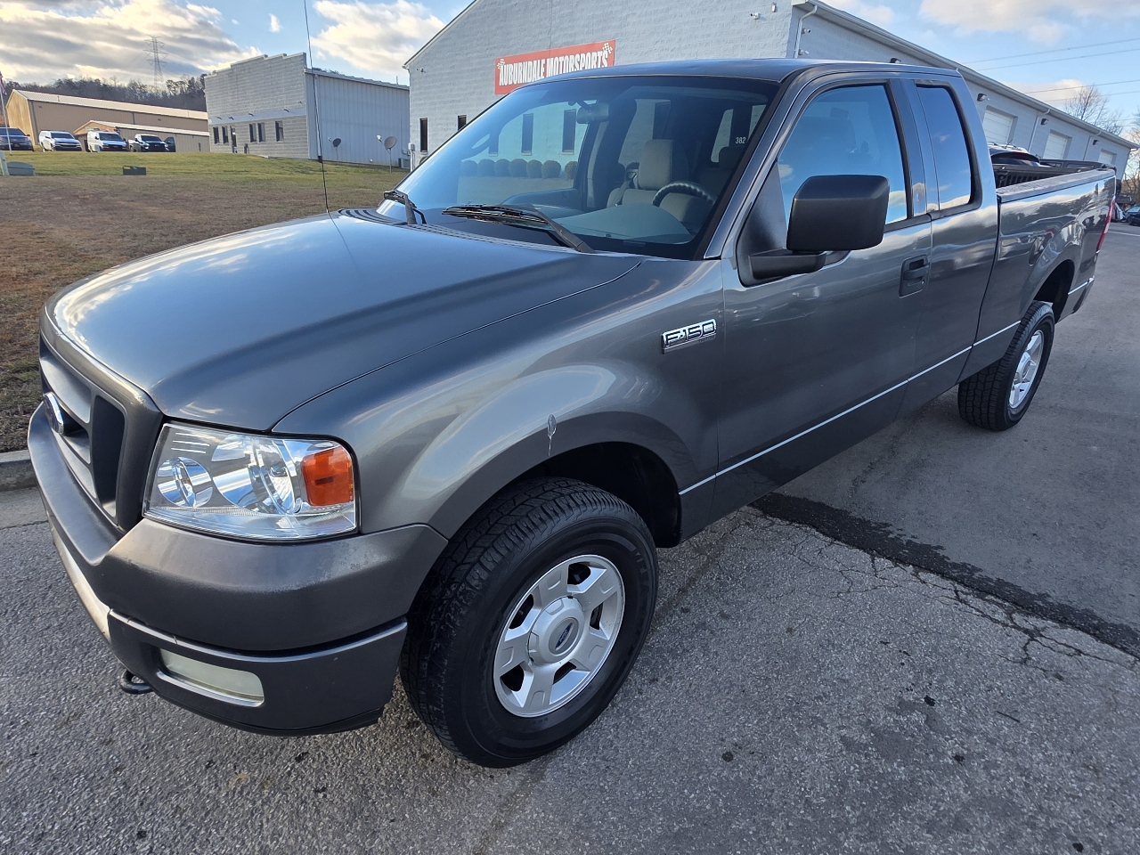 Ford F-150 4WD SuperCab 133" STX 2004