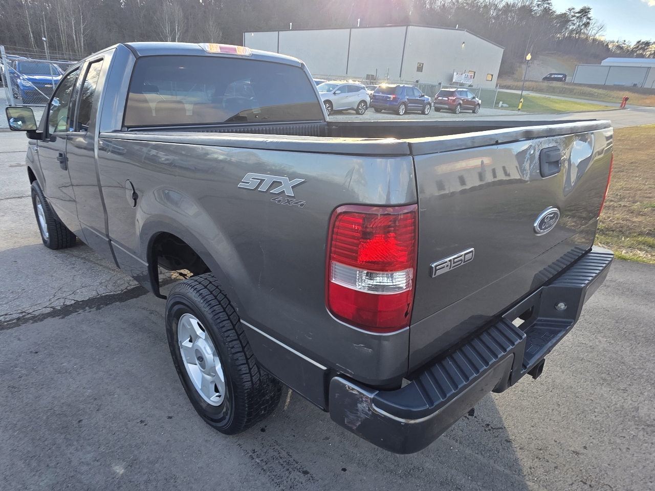 Ford F-150 4WD SuperCab 133" STX 2004