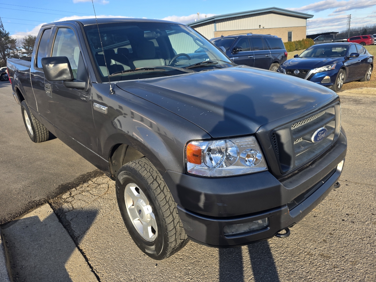 Ford F-150 4WD SuperCab 133" STX 2004