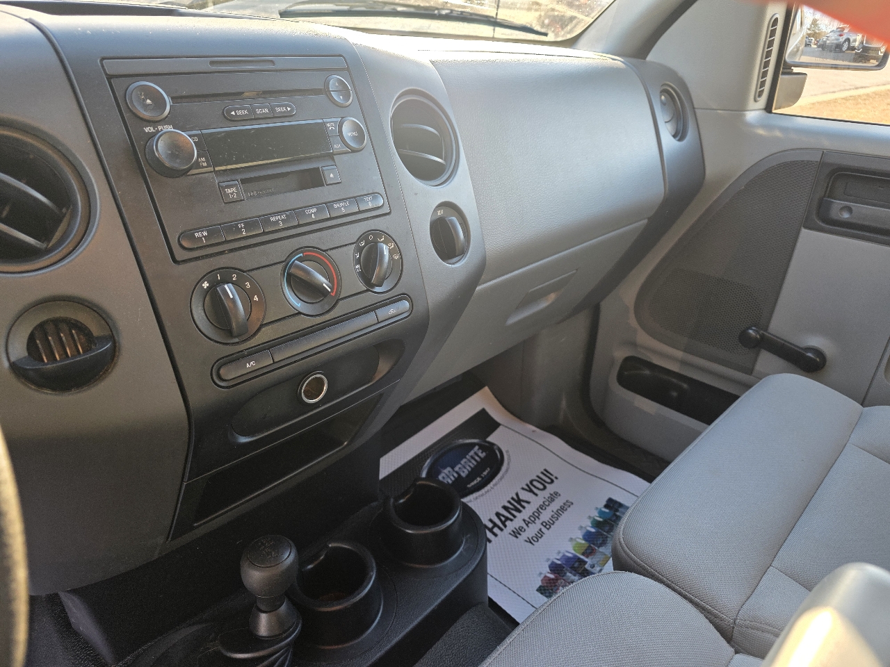 Ford F-150 4WD SuperCab 133" STX 2004