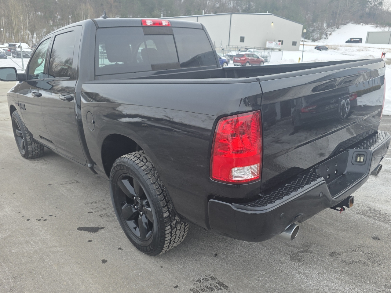 RAM 1500 Classic Tradesman Crew Cab SWB 2WD 2019