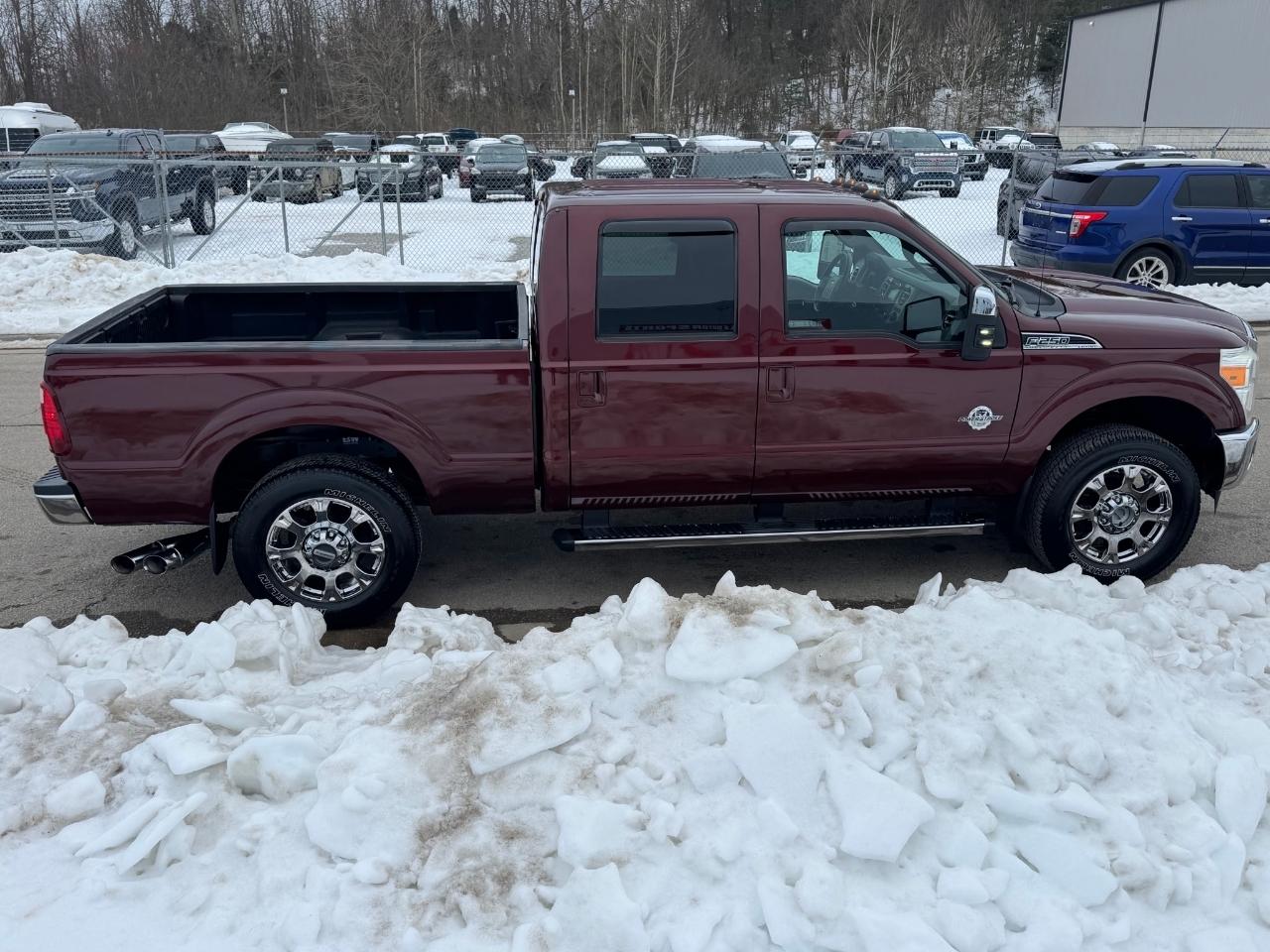 Ford F-250 SD Lariat 4WD 2011