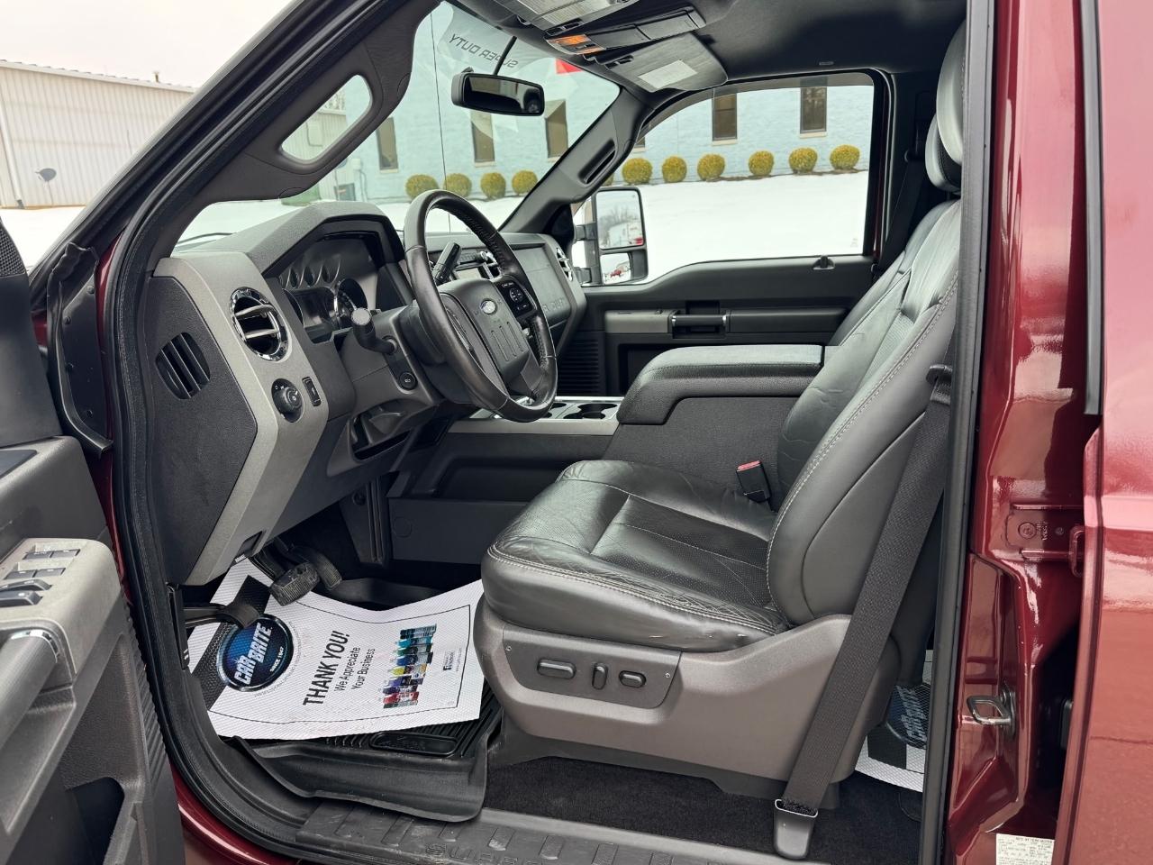 Ford F-250 SD Lariat 4WD 2011