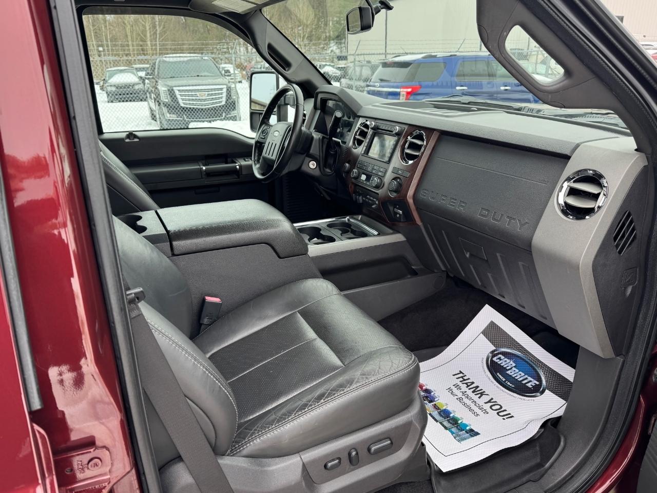 Ford F-250 SD Lariat 4WD 2011