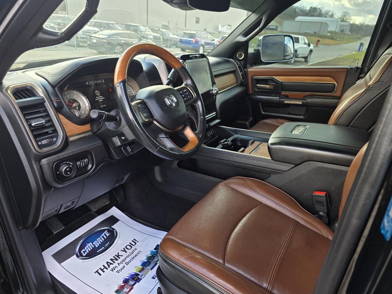 RAM 2500 Longhorn Crew Cab SWB 4WD 2020