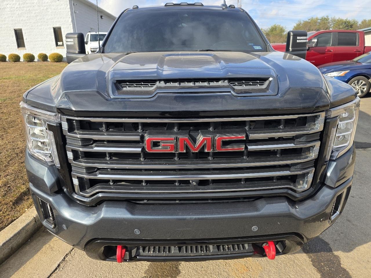 GMC Sierra 2500HD AT4 Crew Cab Long Box 4WD 2020
