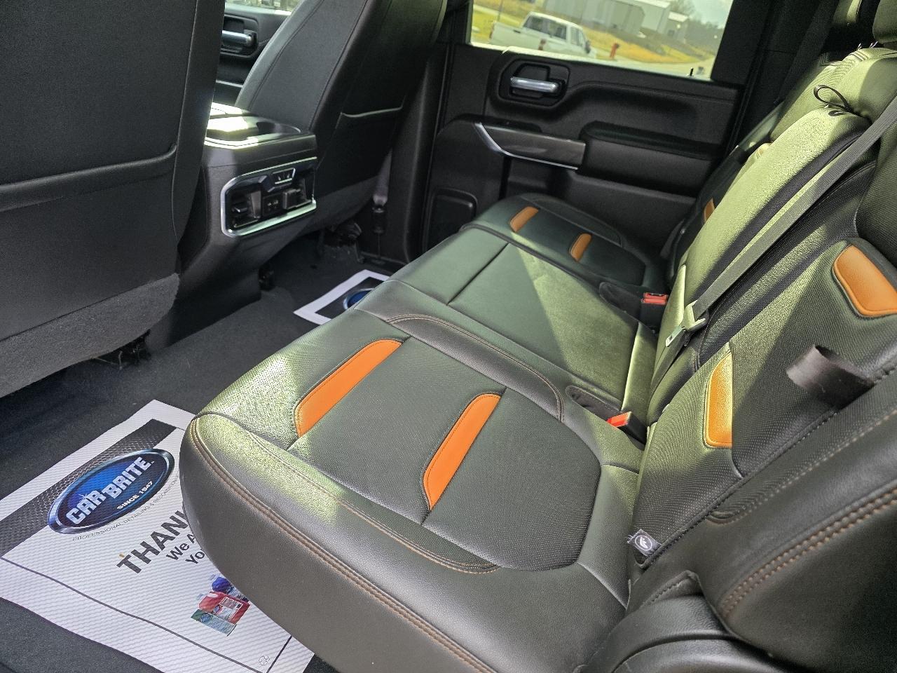 GMC Sierra 2500HD AT4 Crew Cab Long Box 4WD 2020