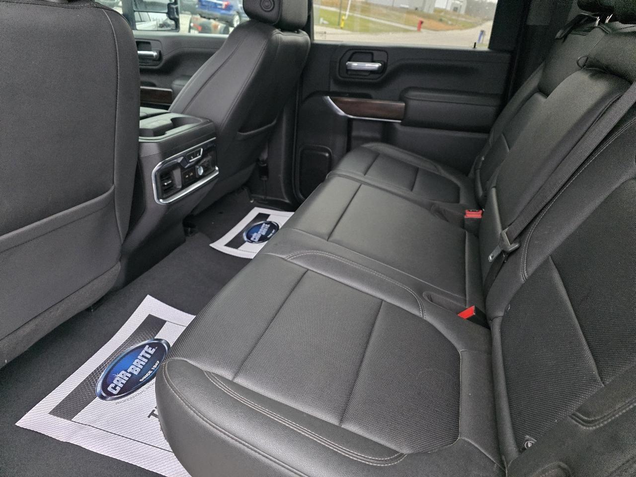 GMC Sierra 3500HD SLT Crew Cab 4WD 2023