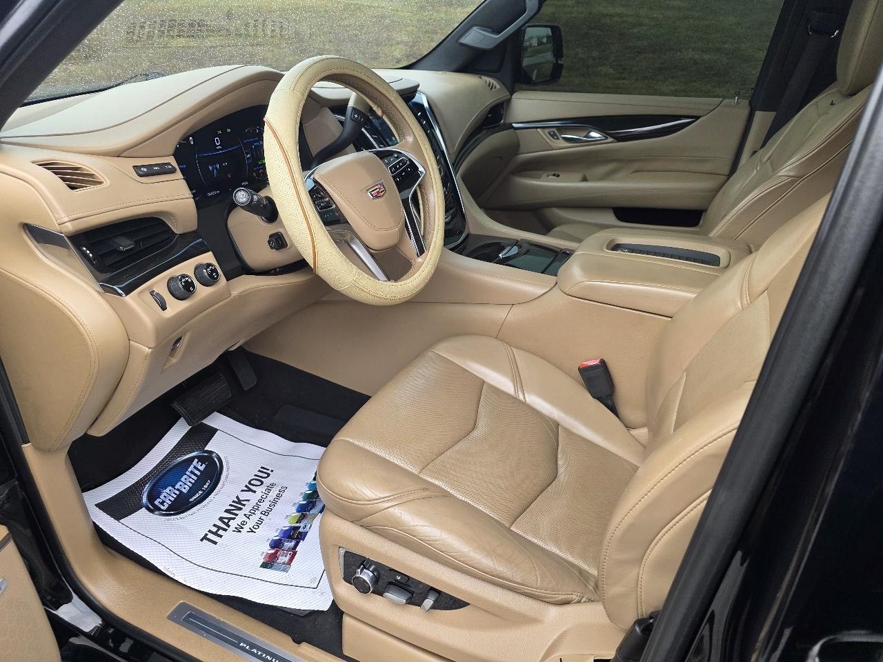 Cadillac Escalade Platinum 4WD 2018