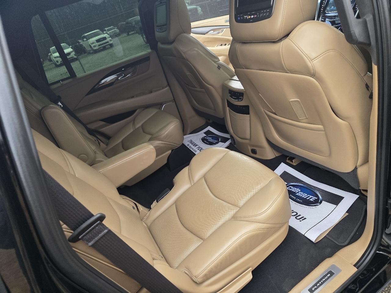 Cadillac Escalade Platinum 4WD 2018