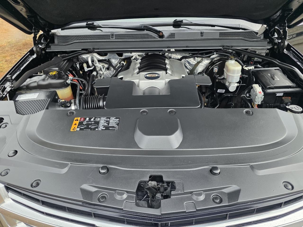 Cadillac Escalade Platinum 4WD 2018