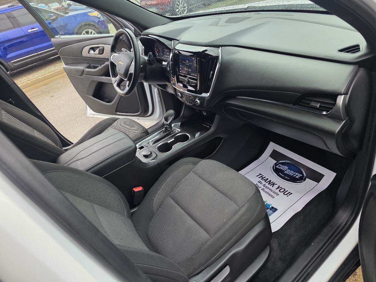 Chevrolet Traverse LT Cloth FWD 2023