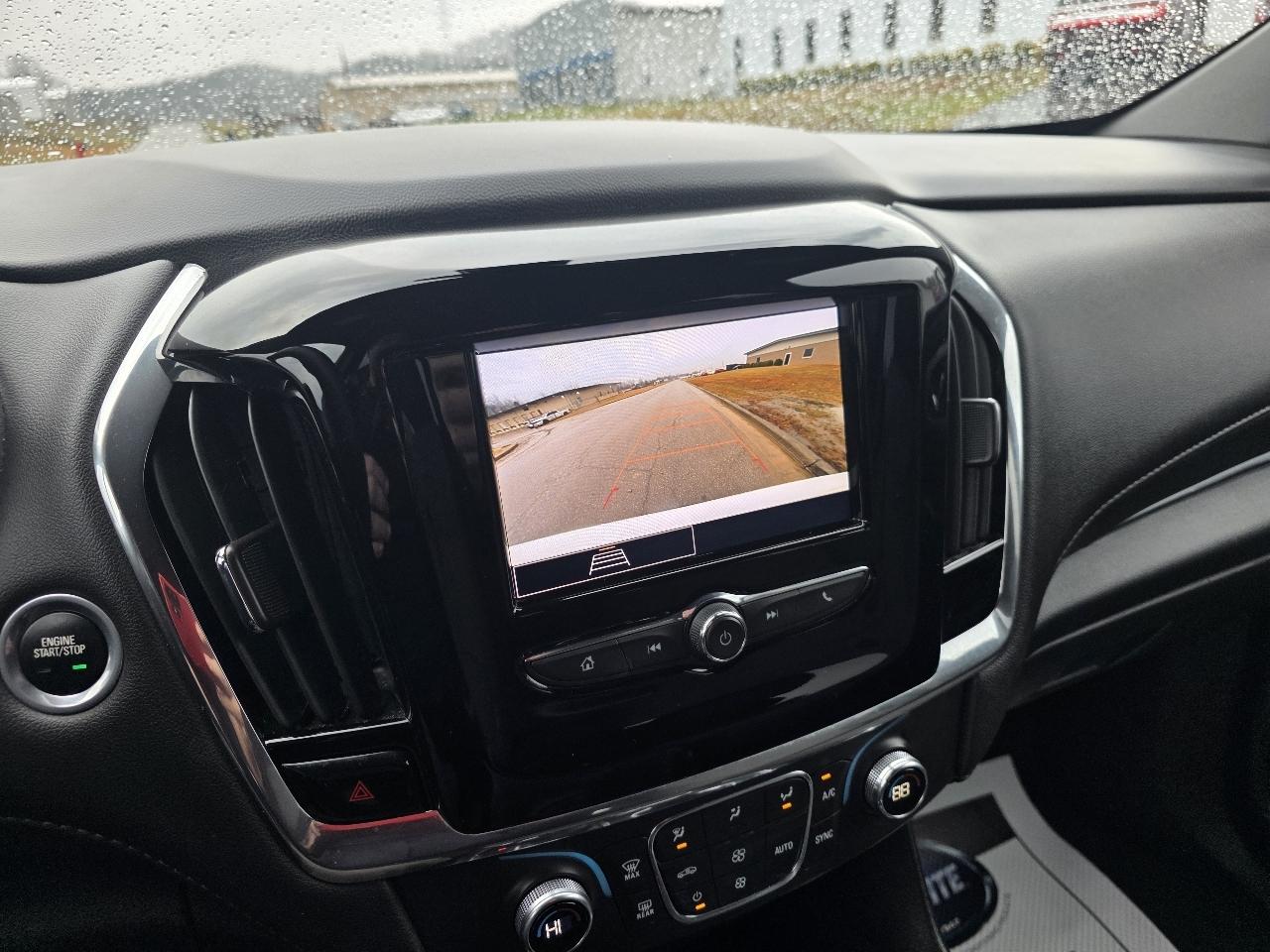 Chevrolet Traverse LT Cloth FWD 2023