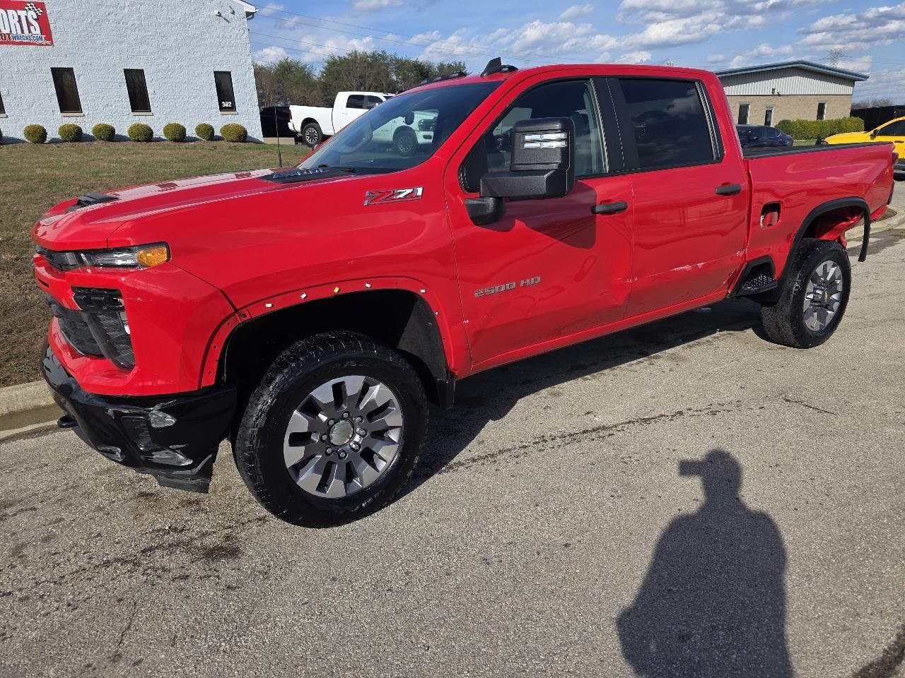 Chevrolet Silverado 2500HD Custom Crew Cab Short Box 4WD 2024