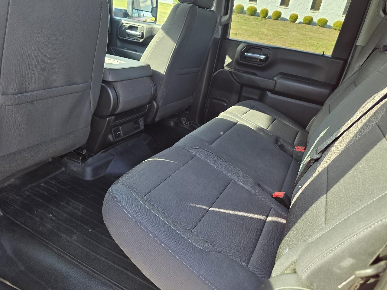 Chevrolet Silverado 2500HD Custom Crew Cab Short Box 4WD 2024