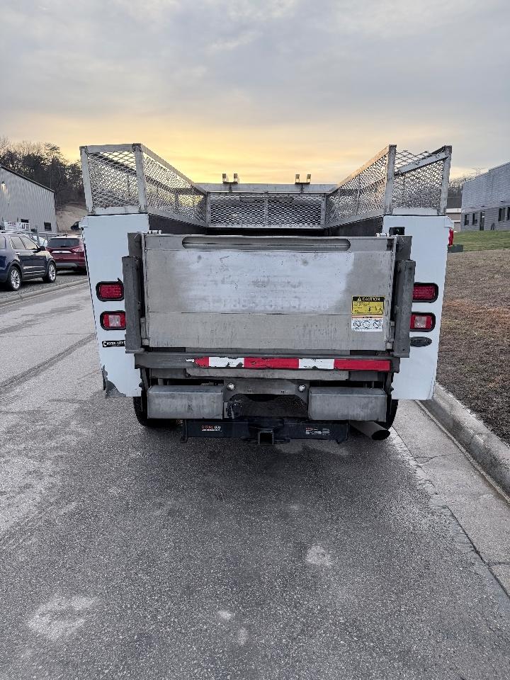 GMC Sierra 3500HD Pro Double Cab 4WD 2022