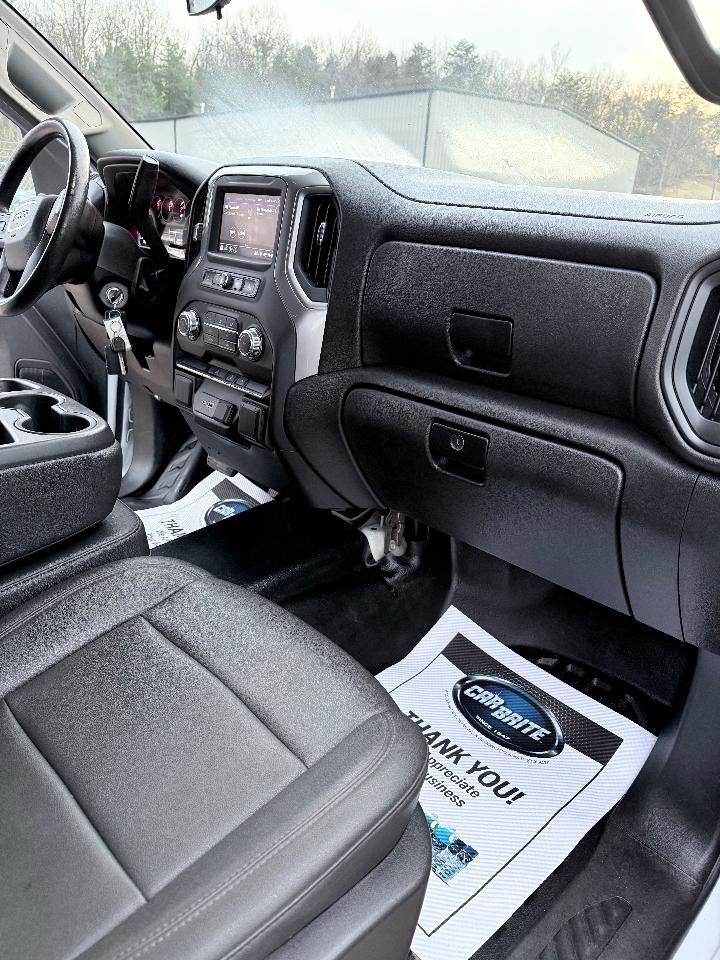 GMC Sierra 3500HD Pro Double Cab 4WD 2022