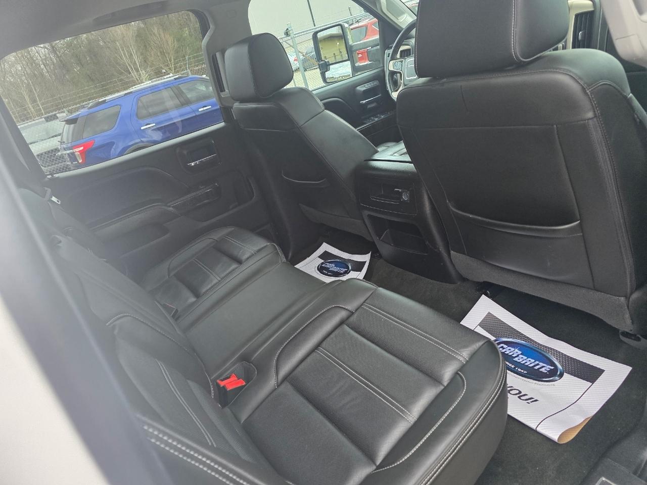 GMC Sierra 2500HD Denali Crew Cab 4WD 2016