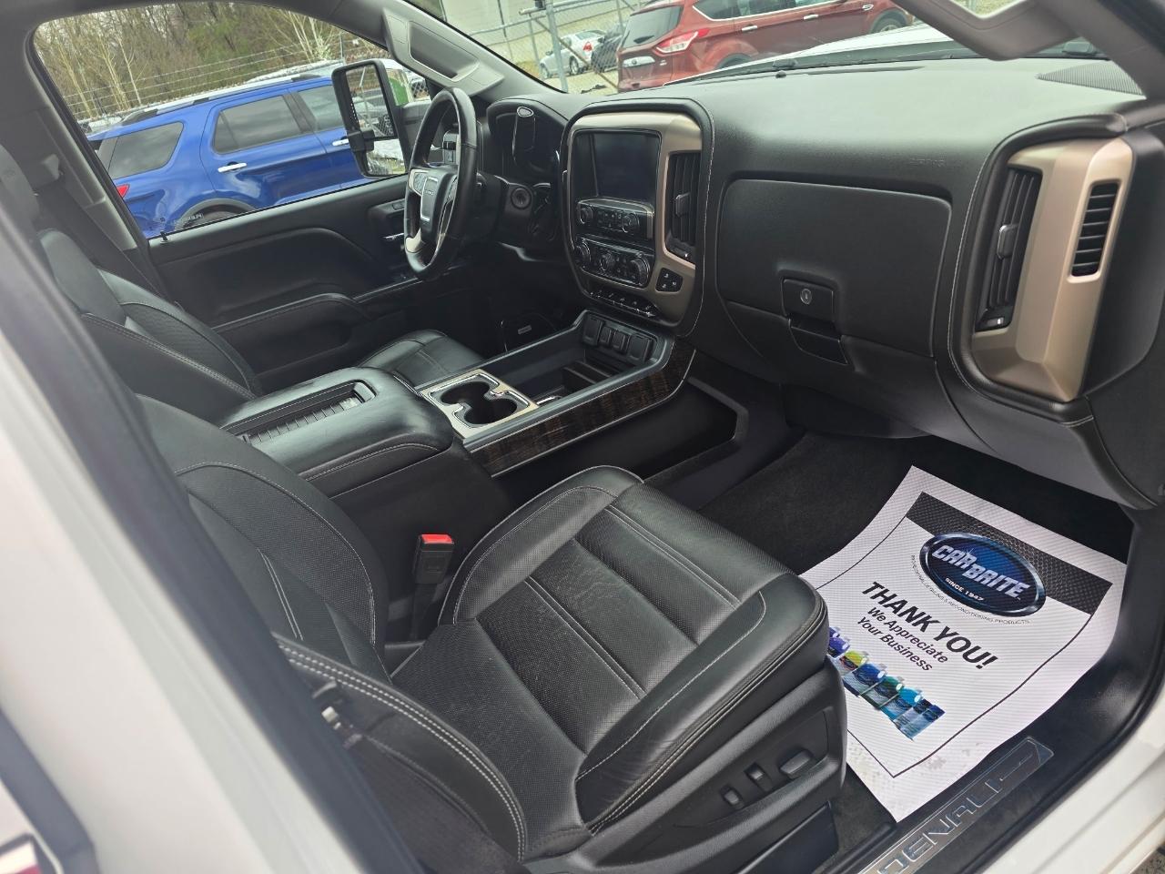 GMC Sierra 2500HD Denali Crew Cab 4WD 2016