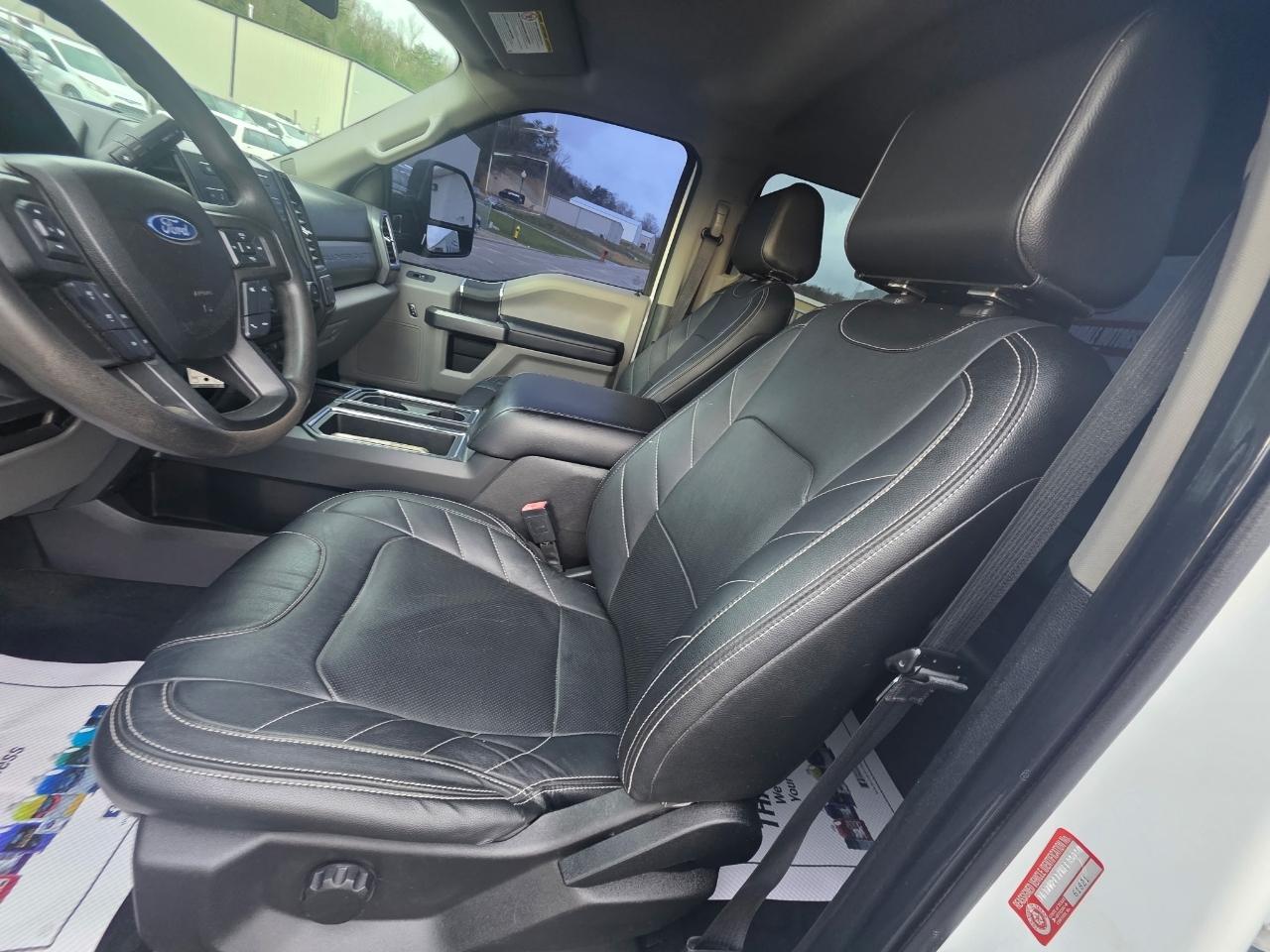 Ford F-250 SD XLT Crew Cab 4WD 2017