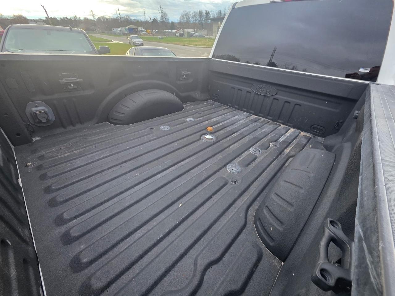 Ford F-250 SD XLT Crew Cab 4WD 2017