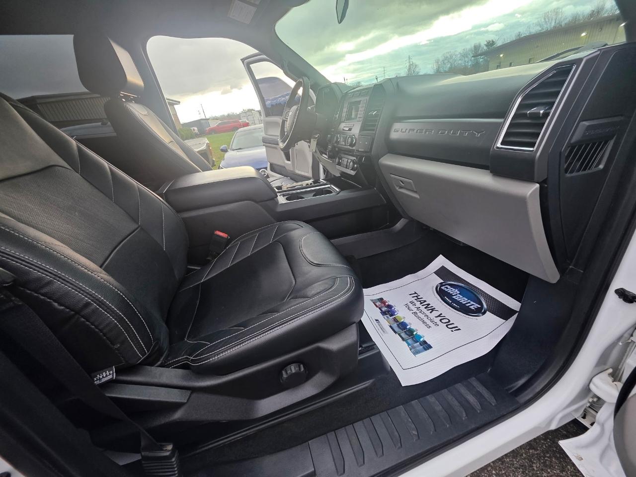 Ford F-250 SD XLT Crew Cab 4WD 2017