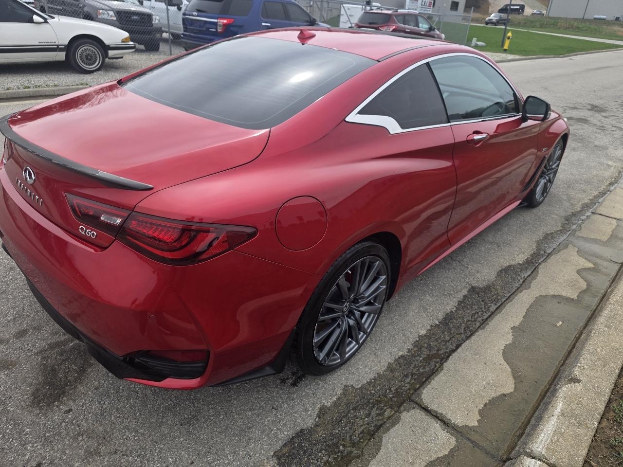 Infiniti Q60 Red Sport 400 AWD 2017