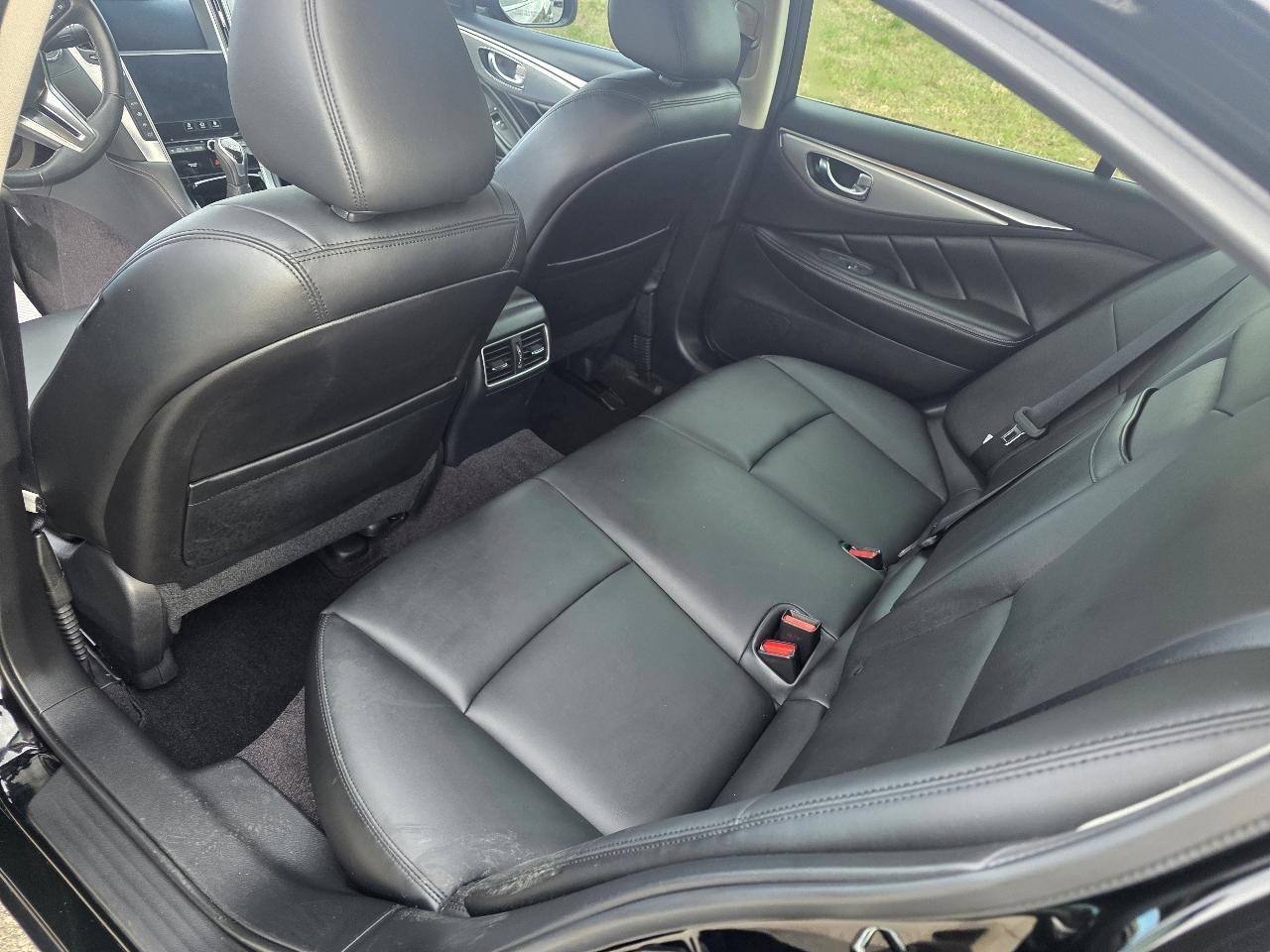 Infiniti Q50 3.0t LUXE 2020