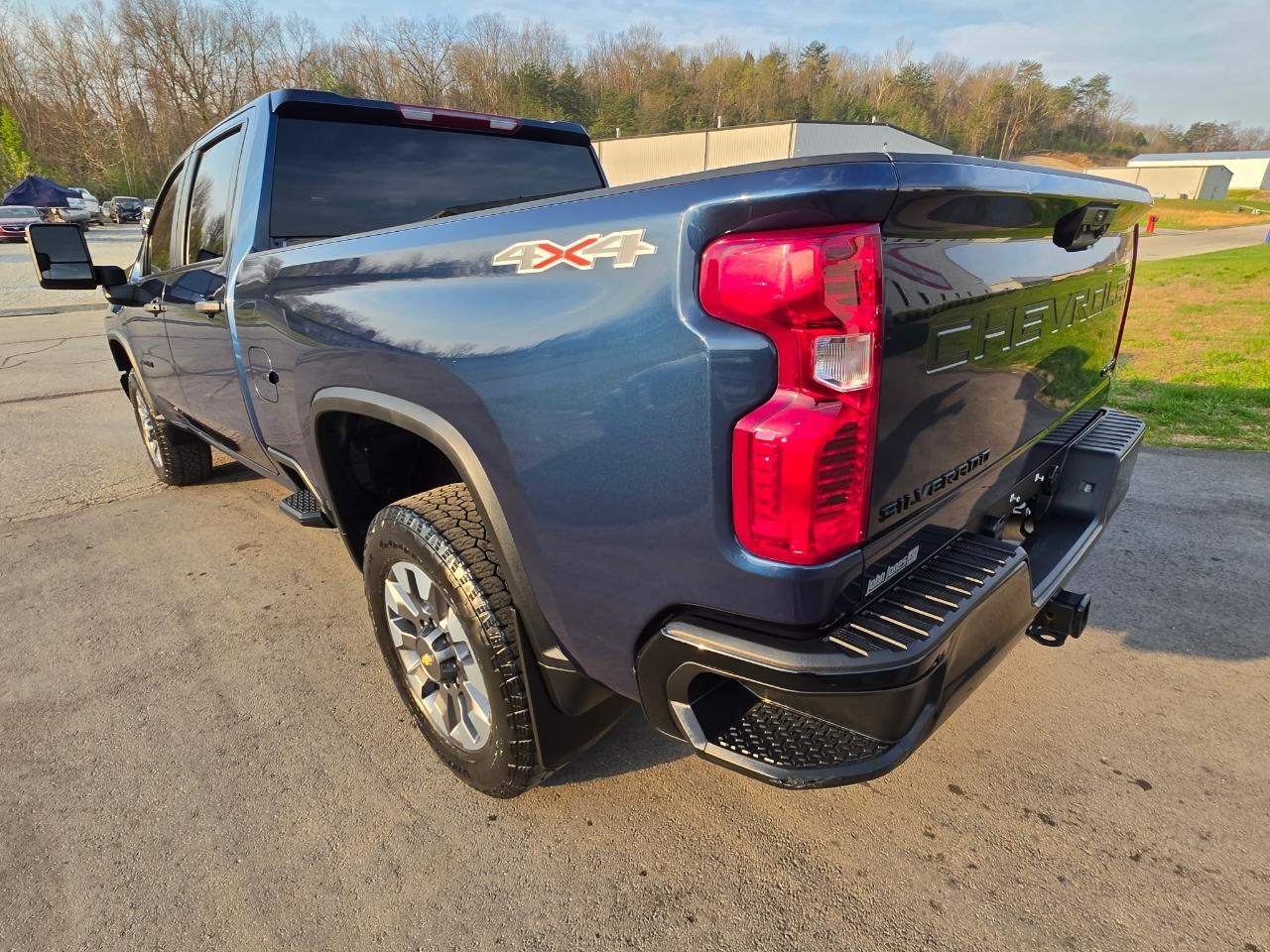 Chevrolet Silverado 2500HD Custom Crew Cab Short Box 4WD 2022