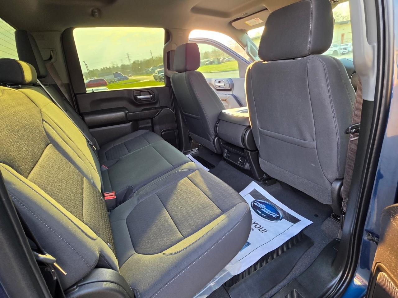 Chevrolet Silverado 2500HD Custom Crew Cab Short Box 4WD 2022