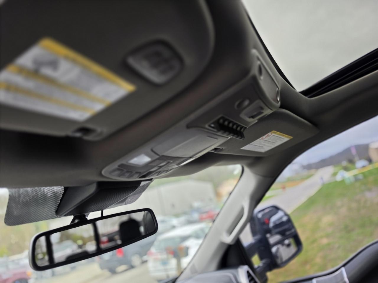 Ford F-350 SD King Ranch Crew Cab Long Bed 4WD 2021