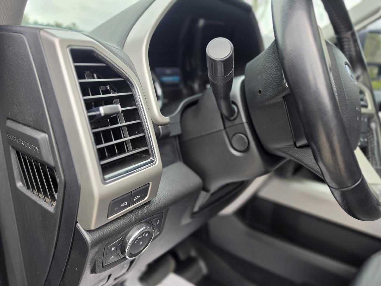 Ford F-350 SD King Ranch Crew Cab Long Bed 4WD 2021