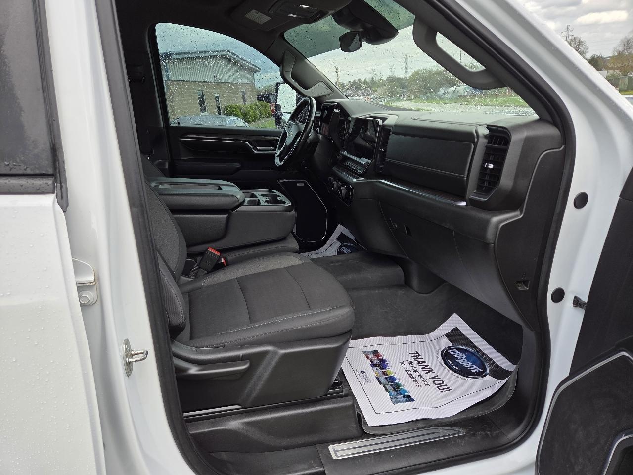 Chevrolet Silverado 2500HD 4WD Crew Cab 153.7" LT 2024