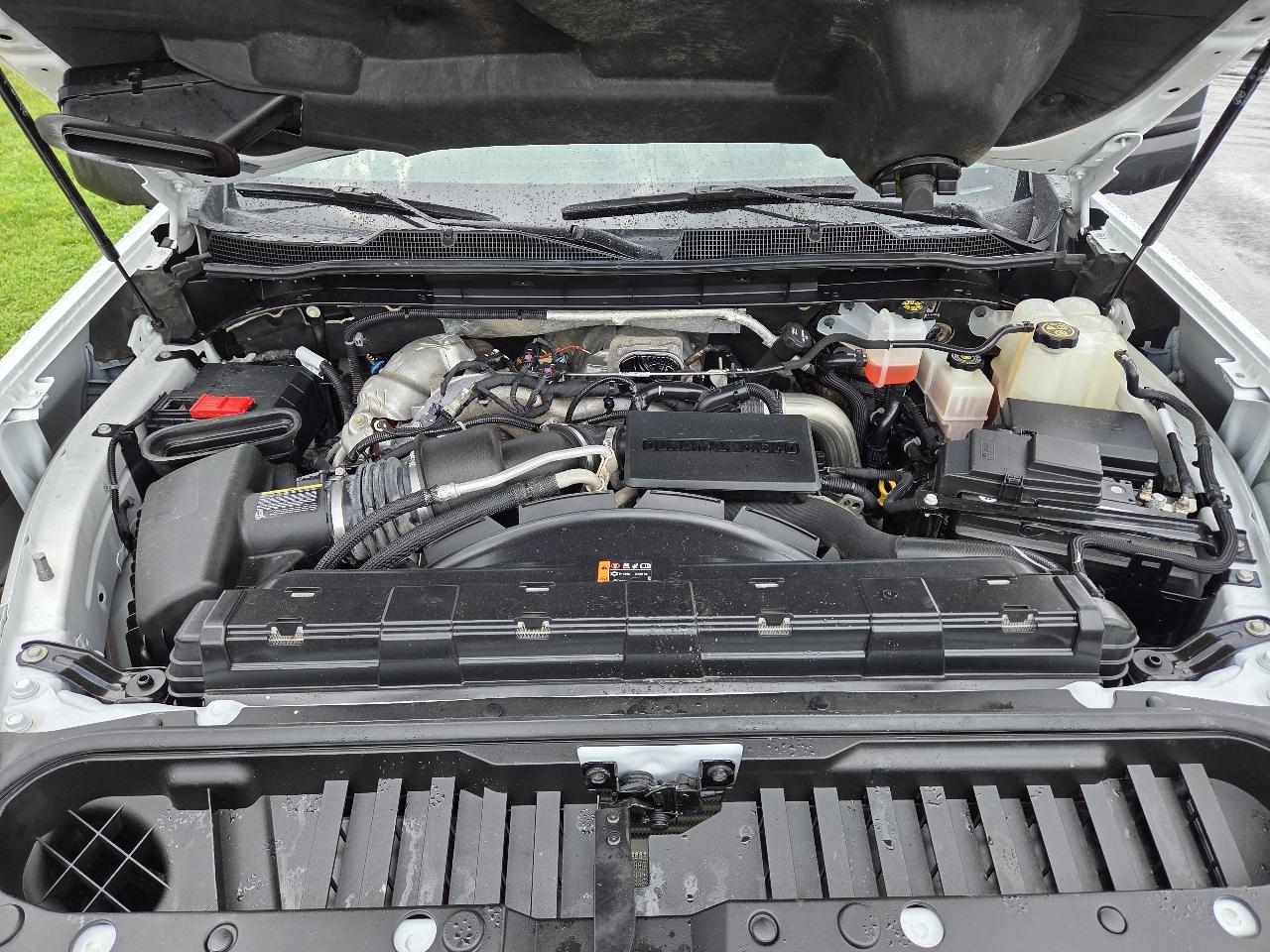 Chevrolet Silverado 2500HD 4WD Crew Cab 153.7" LT 2024