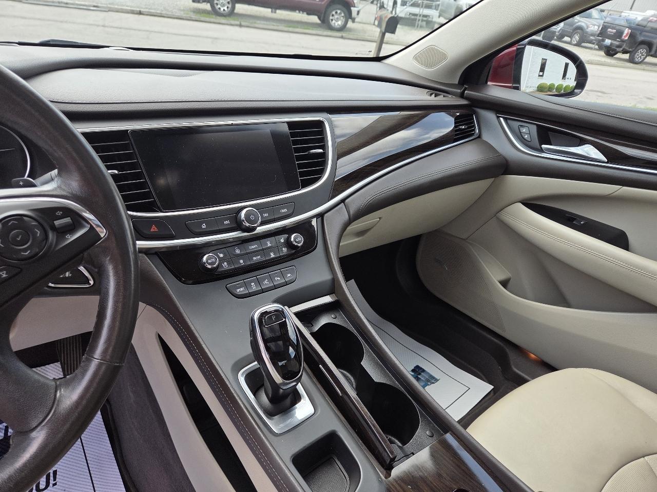 Buick LaCrosse Premium AWD 2017