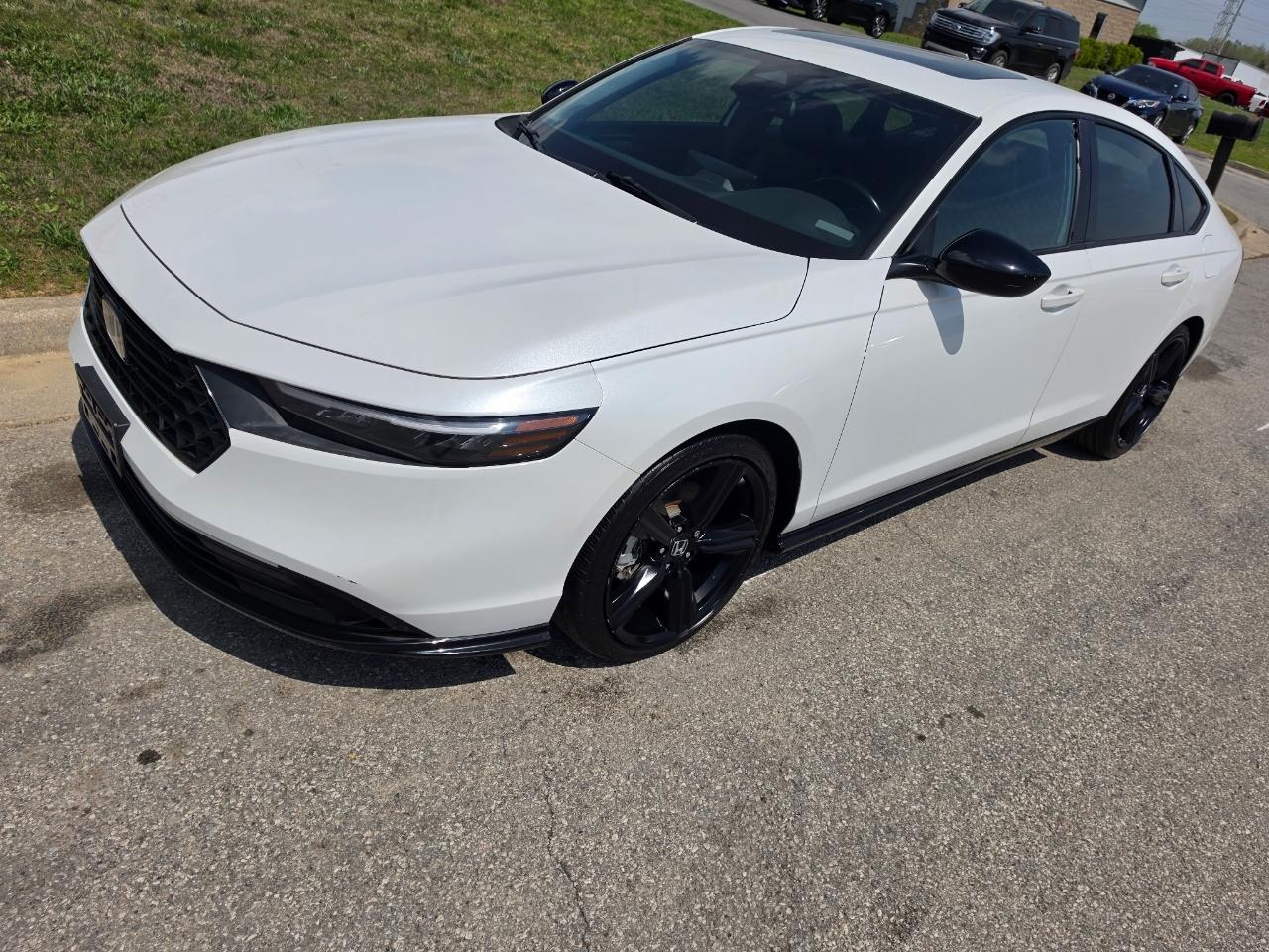 Honda Accord Sport-L Hybrid 2023