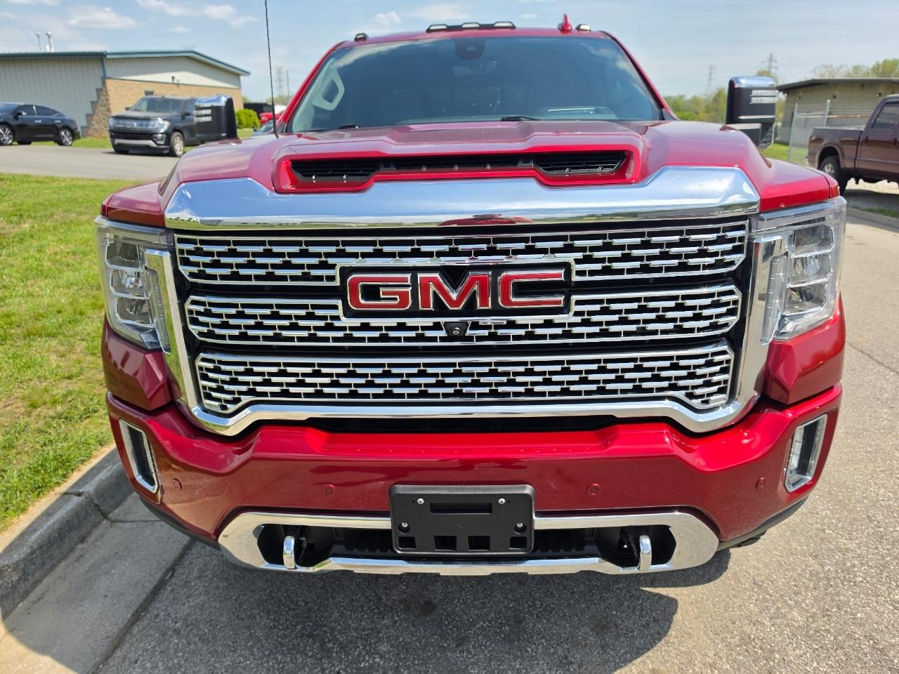 GMC Sierra 2500HD Denali Crew Cab 4WD 2021