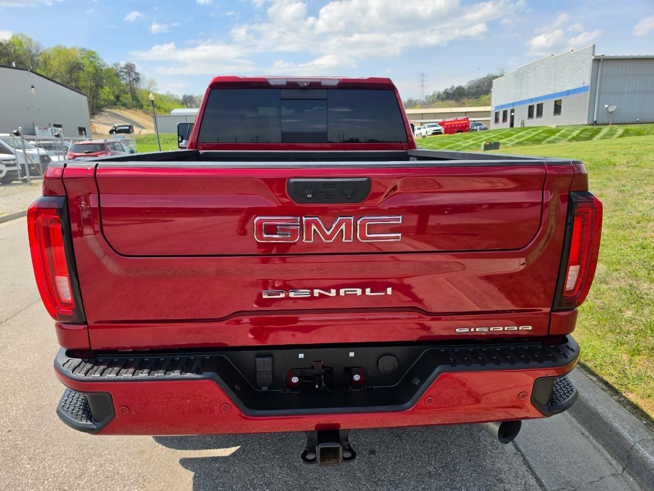 GMC Sierra 2500HD Denali Crew Cab 4WD 2021