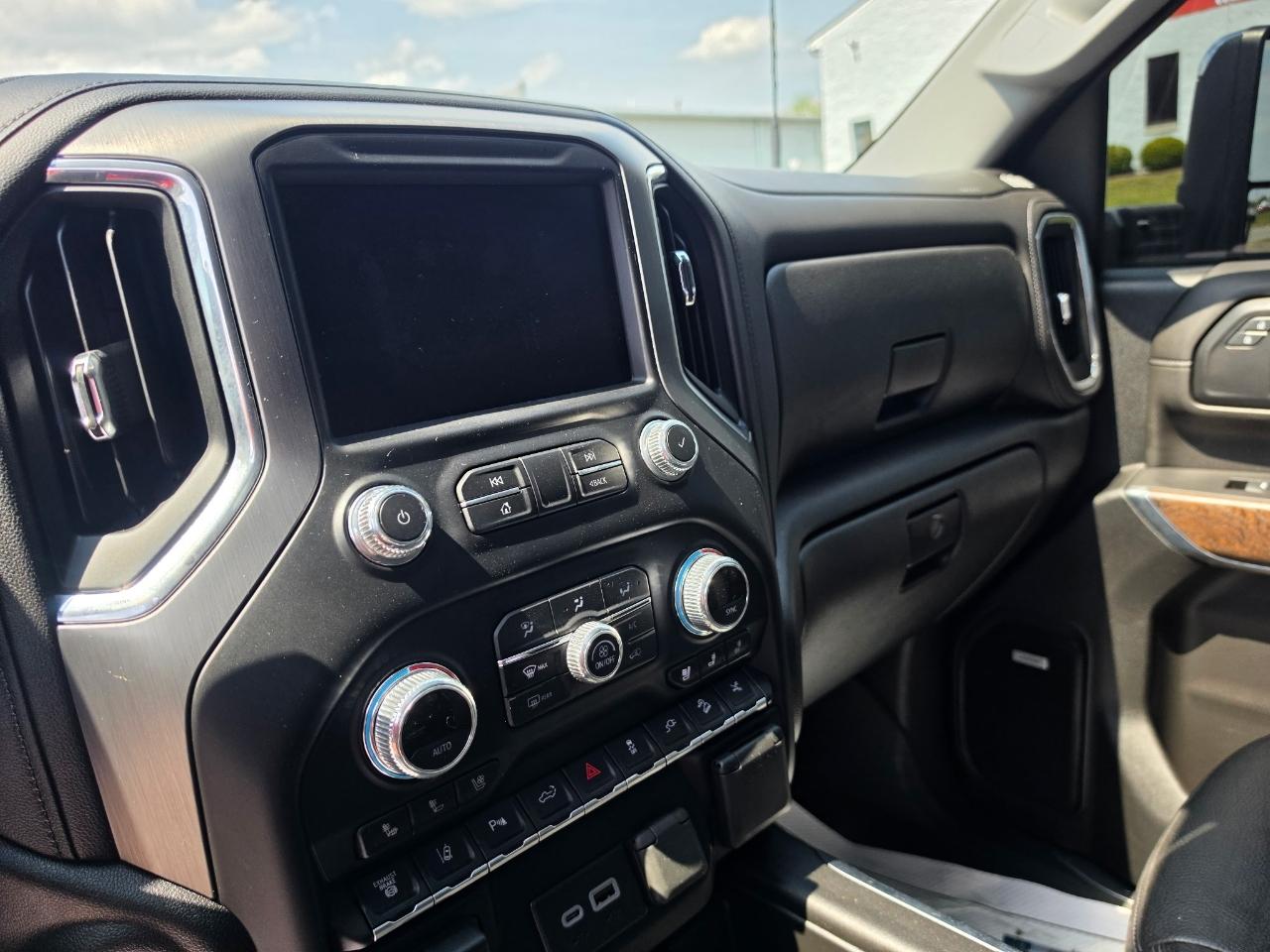 GMC Sierra 2500HD Denali Crew Cab 4WD 2021