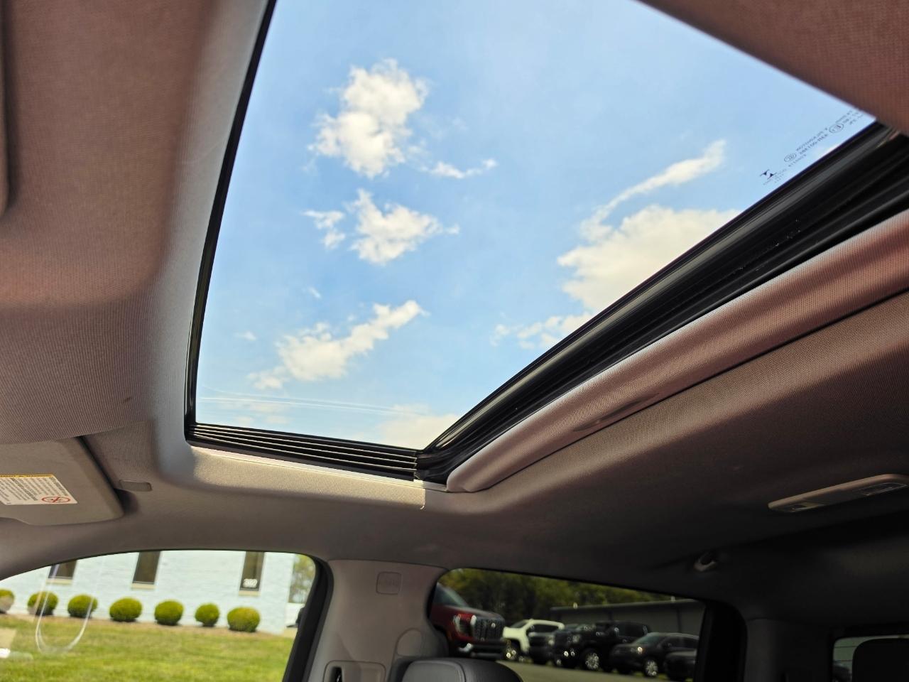 GMC Sierra 2500HD Denali Crew Cab 4WD 2021