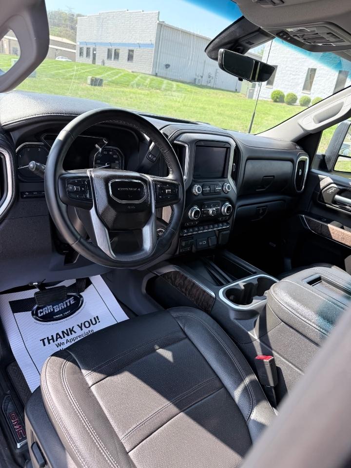 GMC Sierra 2500HD Denali Crew Cab 4WD SB 2023