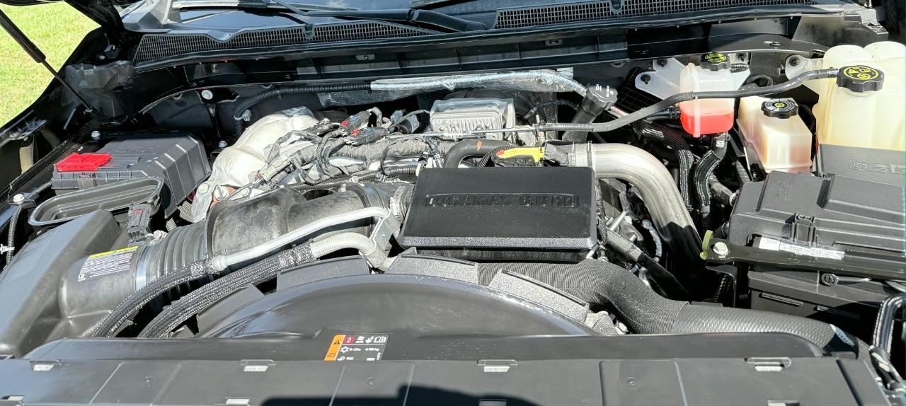 GMC Sierra 2500HD Denali Crew Cab 4WD SB 2023