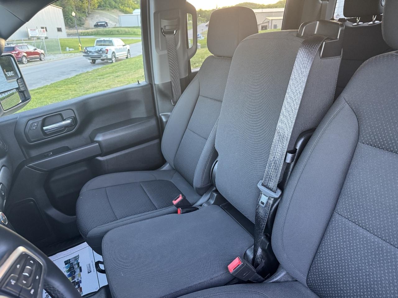 Chevrolet Silverado 2500HD 4WD Crew Cab 153" LT 2023