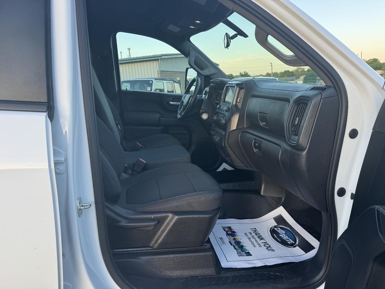 Chevrolet Silverado 2500HD 4WD Crew Cab 153" LT 2023