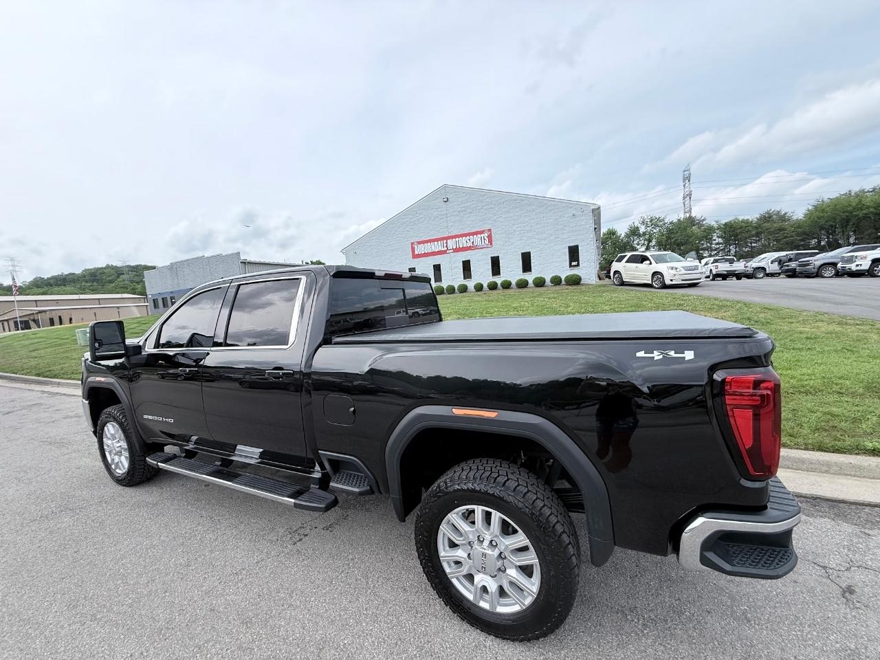 GMC Sierra 2500HD 4WD Crew Cab 153.7" SLE 2022