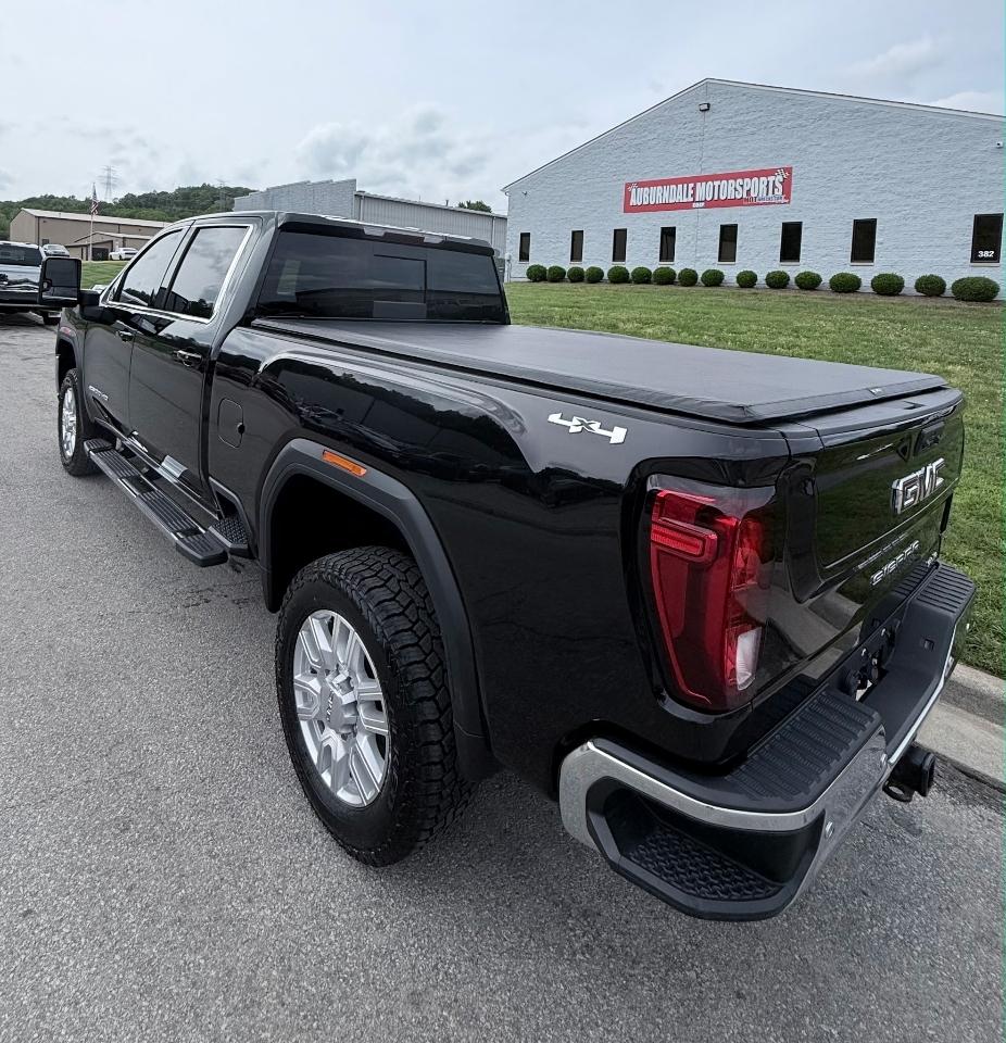 GMC Sierra 2500HD 4WD Crew Cab 153.7" SLE 2022